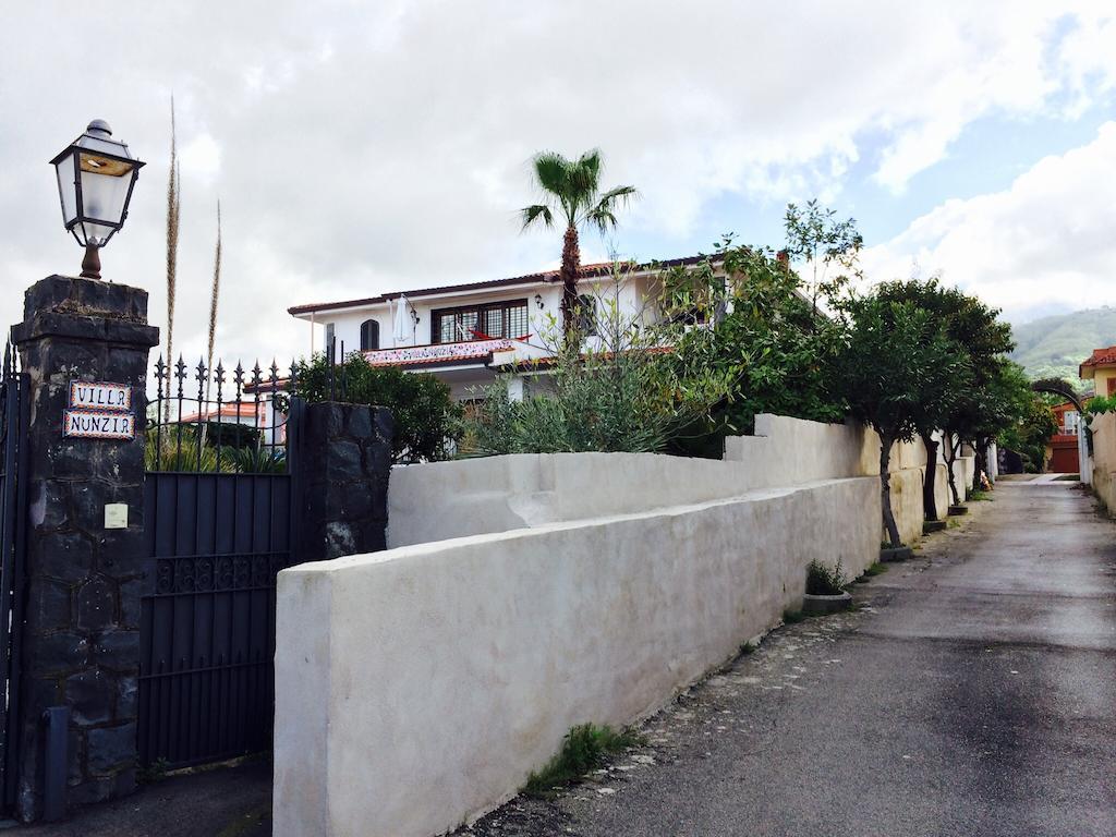 B&B Villa Nunzia Ercolano Luaran gambar
